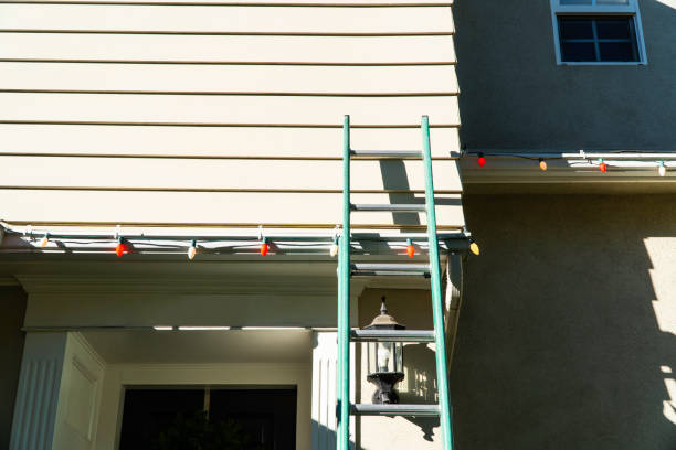 Storm Damage Siding Repair in Vincent, CA